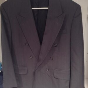 Mens Oscar De La Rentas suit jacket in good condition